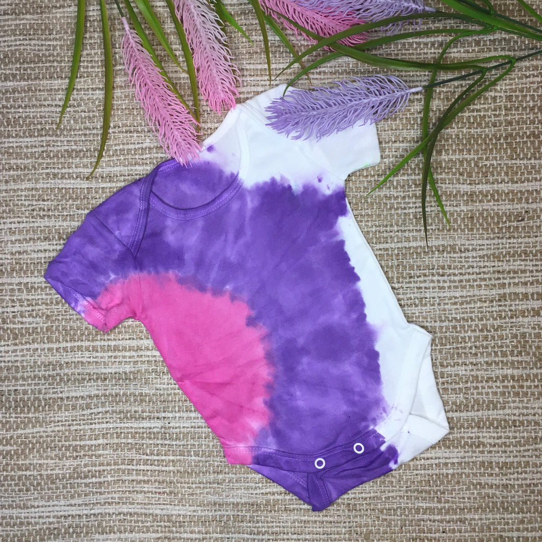 Tie Dyed Baby Onesie/Romper Pink/Purple size 000